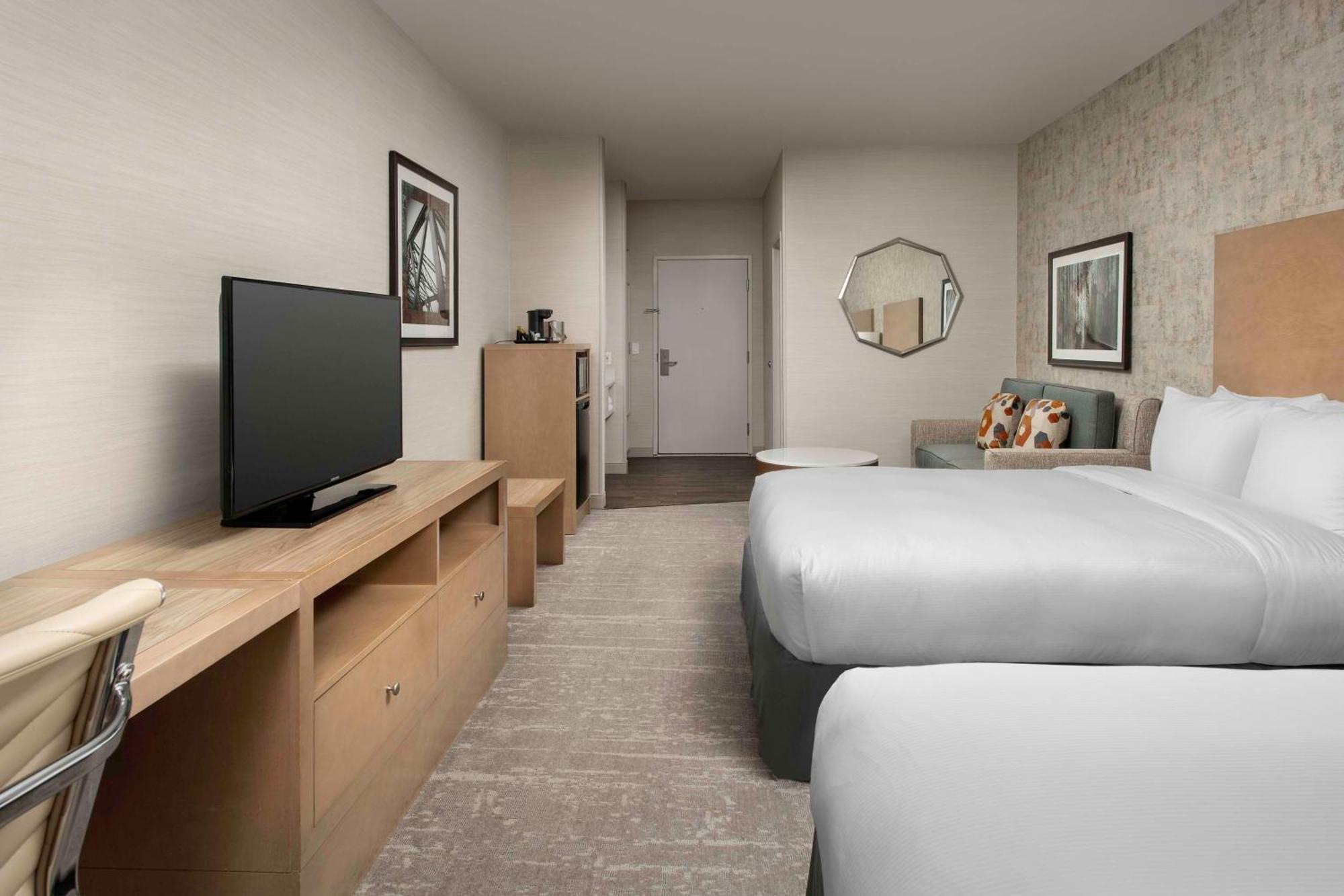 Doubletree By Hilton North Salem Hotel Buitenkant foto